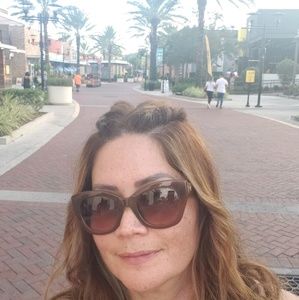 Meet your Posher, Joana